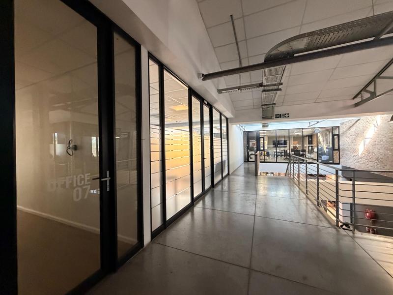 To Let Commercial Property for Rent in Walmer Eastern Cape